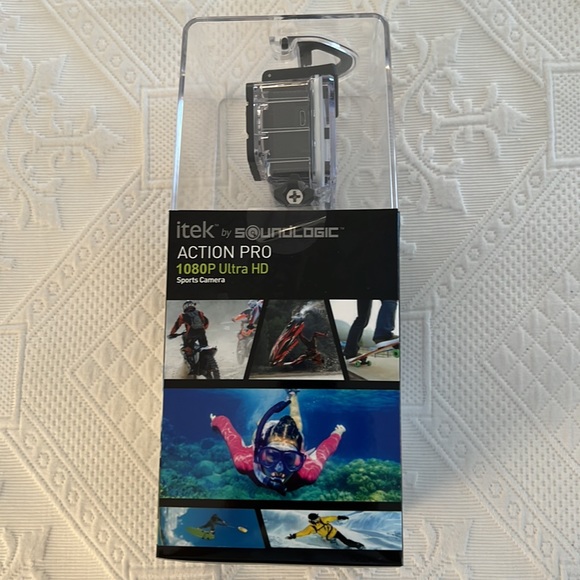itek 1080P ULTRA HD ACTION PRO SPORTS CAMERA, WATERPROOF—BRAND NEW - Picture 2 of 6